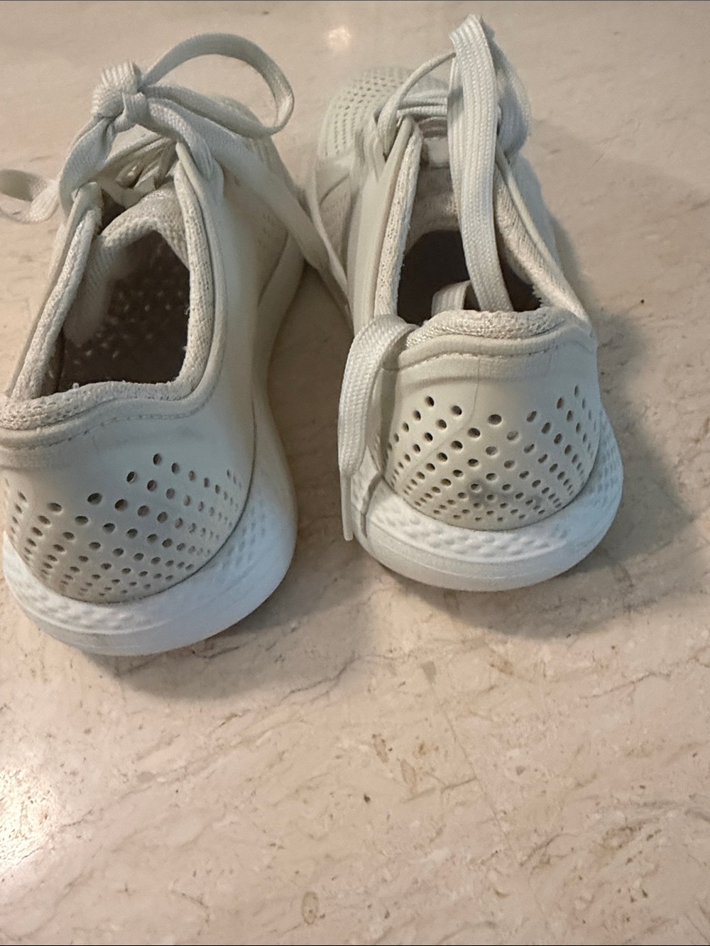 Cream crocs sneakers - Picture 4 of 8
